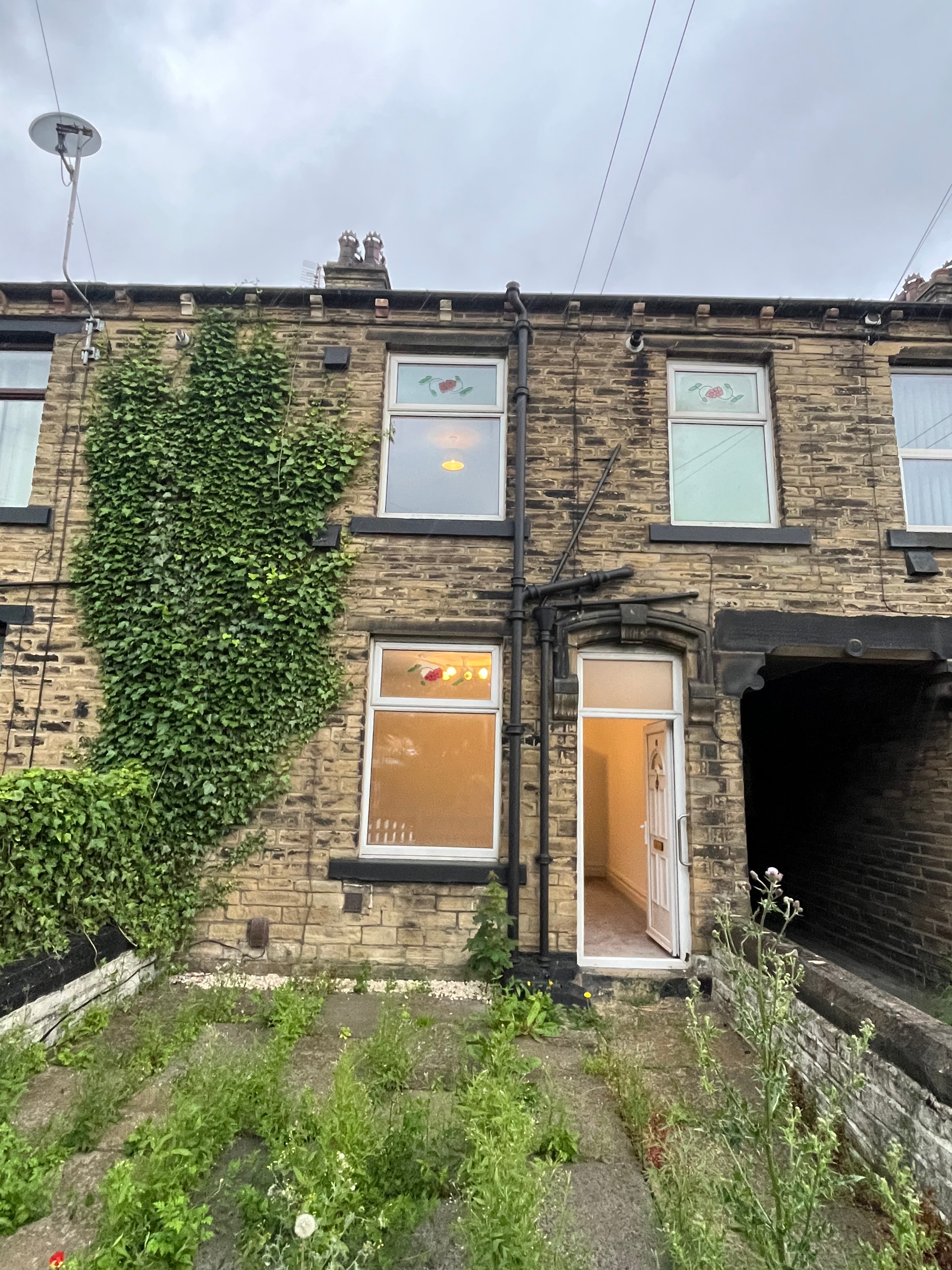 Spacious 1-Bed Terraced House